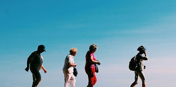 FOCUS. Quando il futuro ha i capelli bianchi: il volto nuovo dell’Italia che invecchia